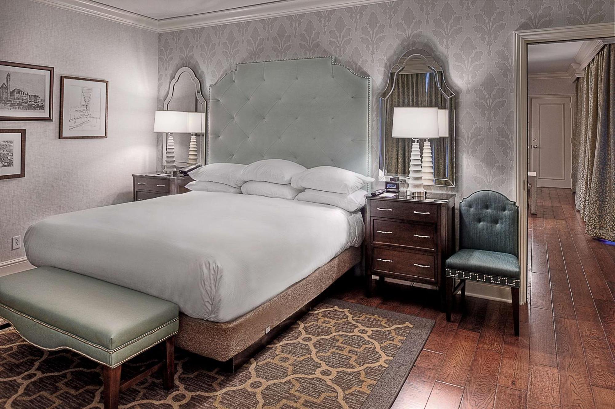 Union Station Hotel, Curio Collection By Hilton Hotel 4*