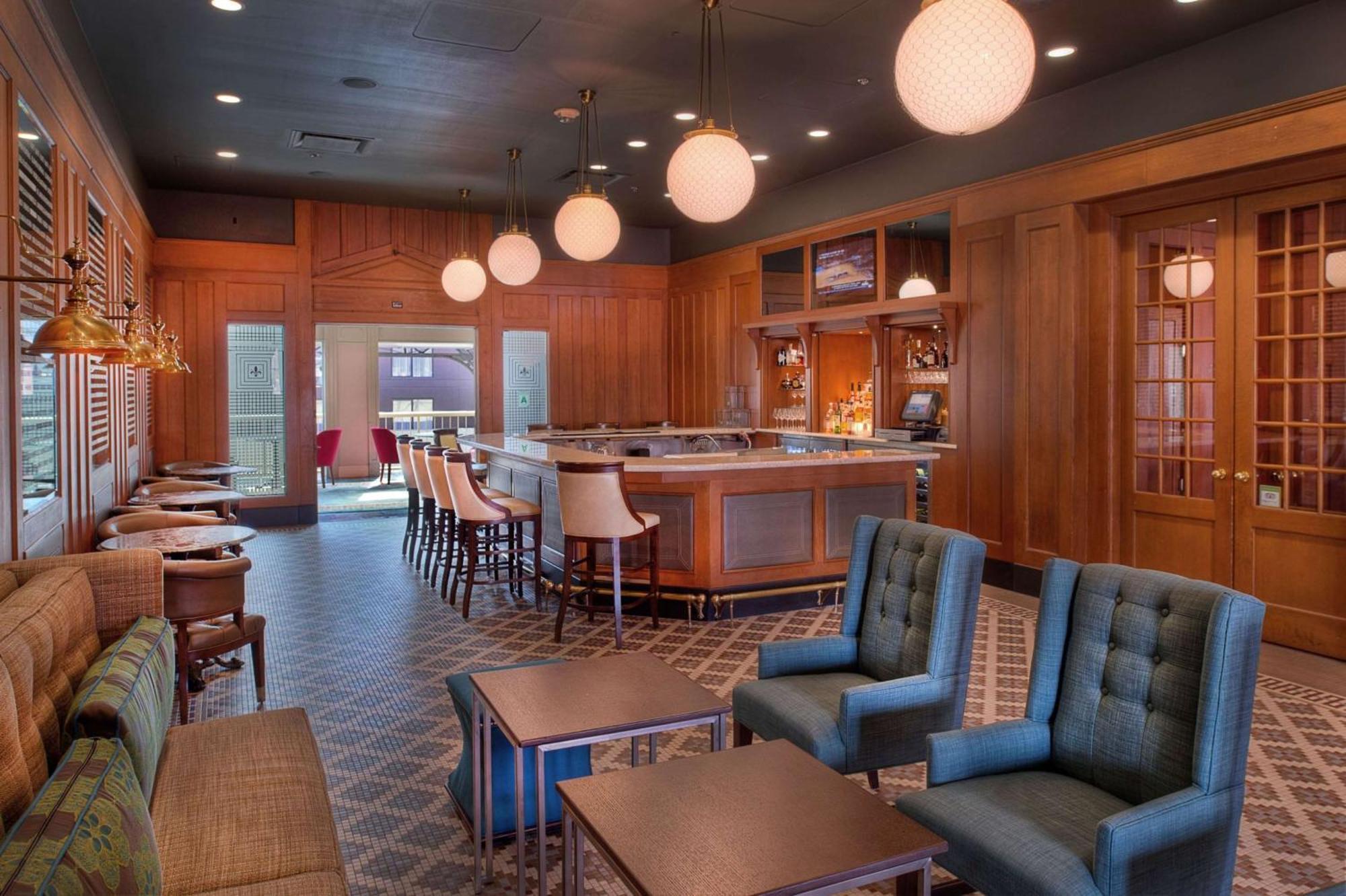 Hotel Union Station Hotel, Curio Collection By Hilton 4*