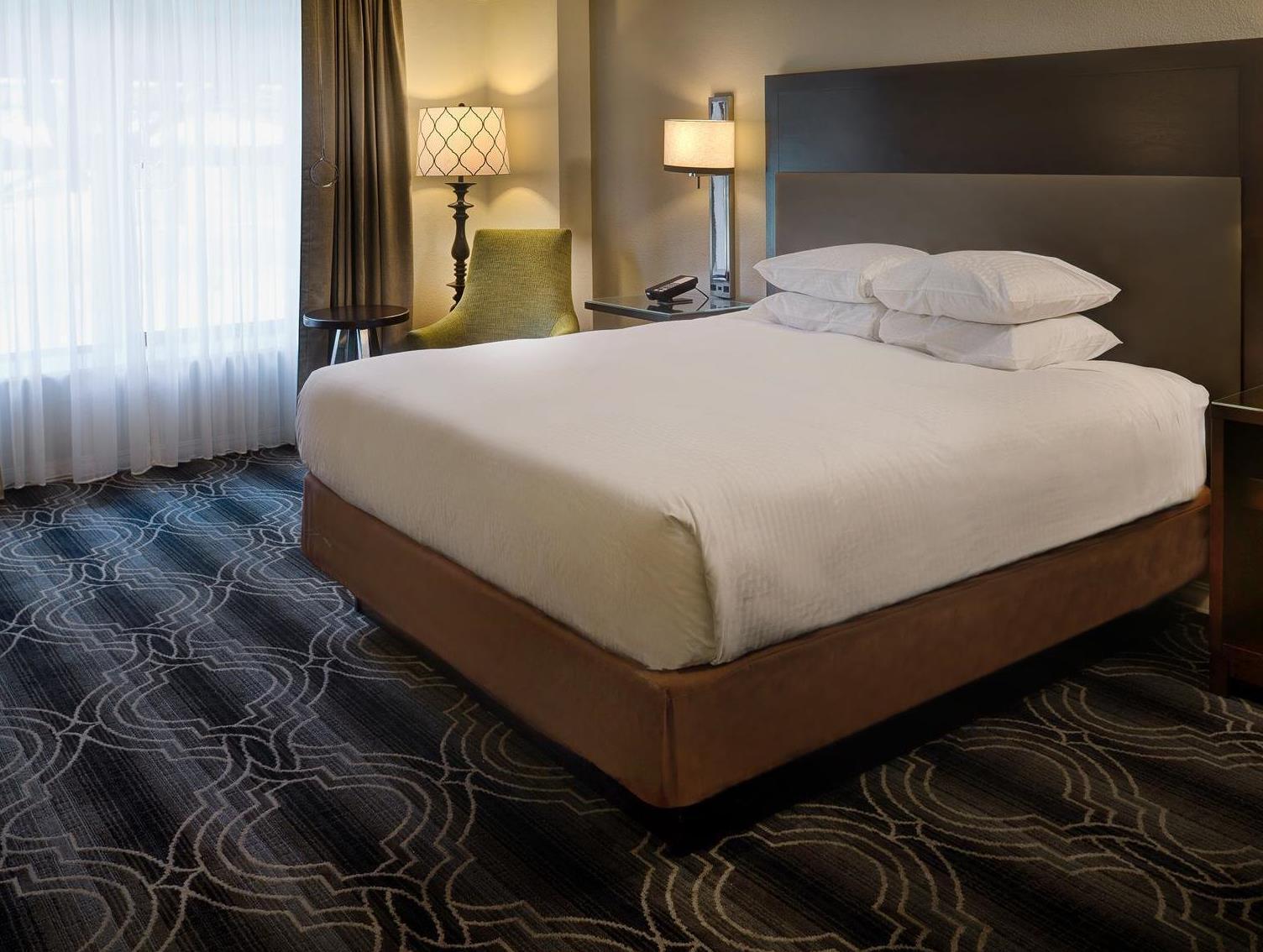Hotel Union Station Hotel, Curio Collection By Hilton