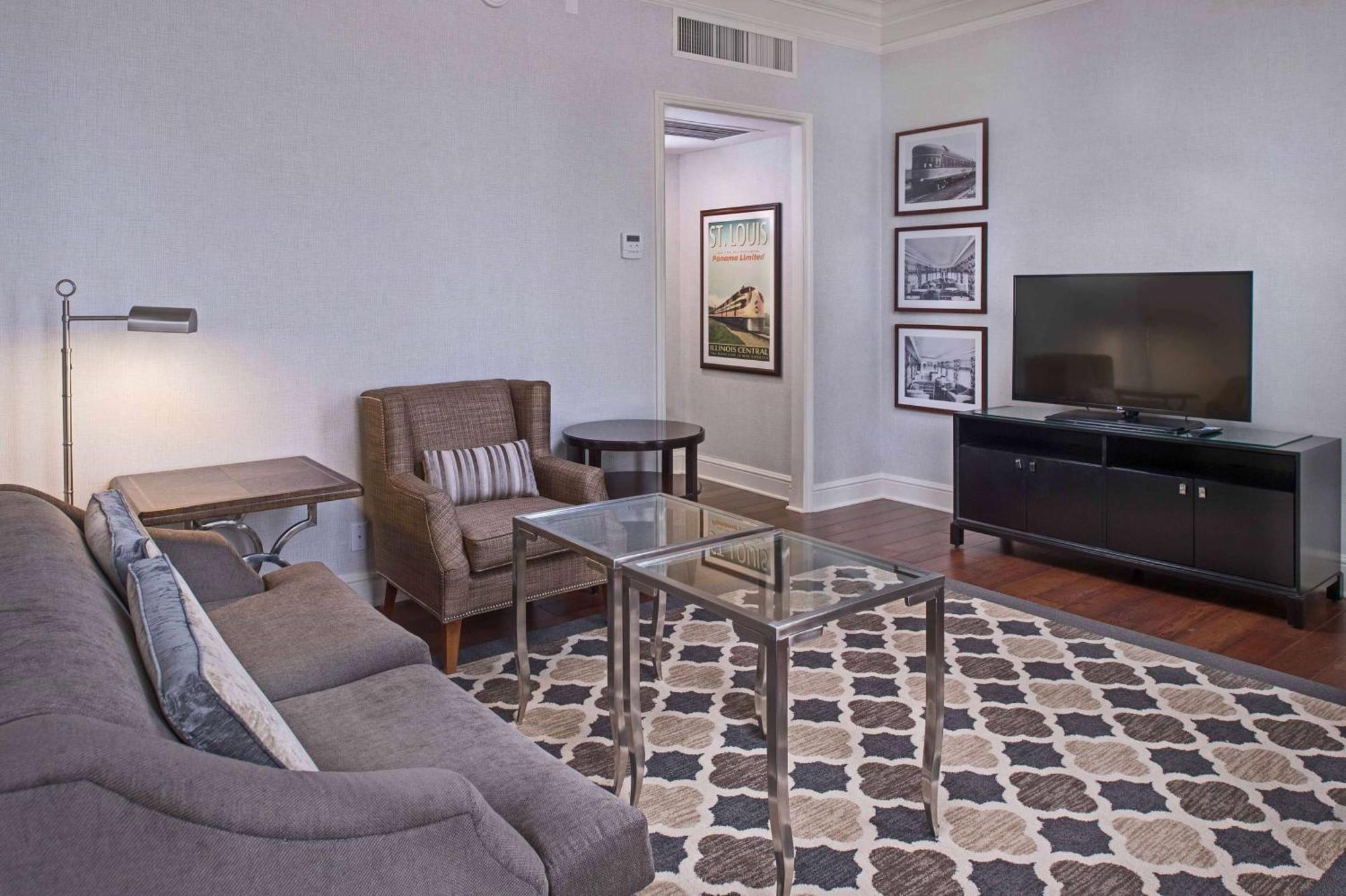 Union Station Hotel, Curio Collection By Hilton 4*