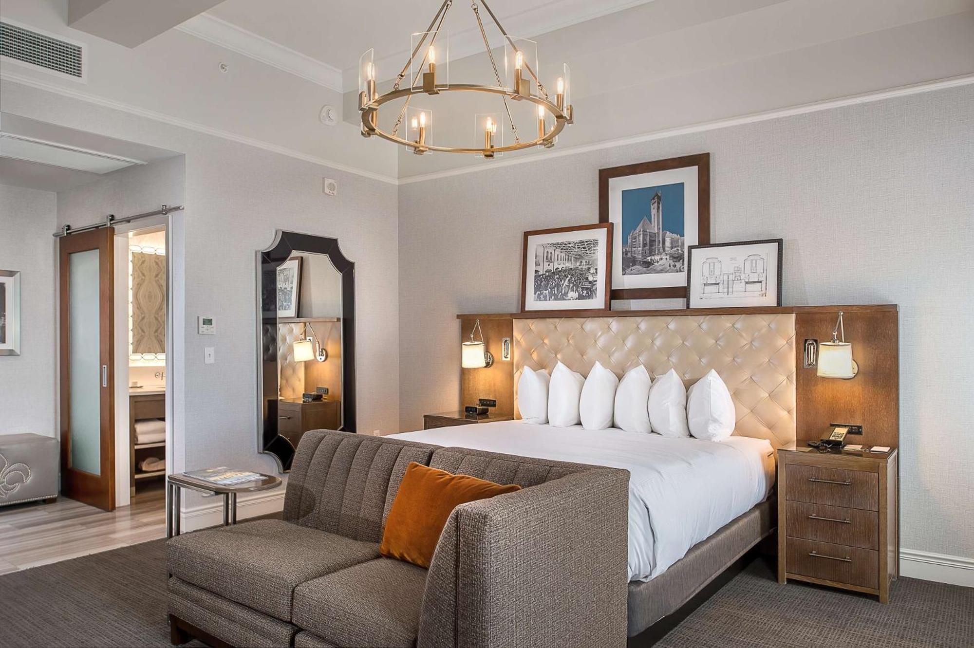 Union Station Hotel, Curio Collection By Hilton 4*